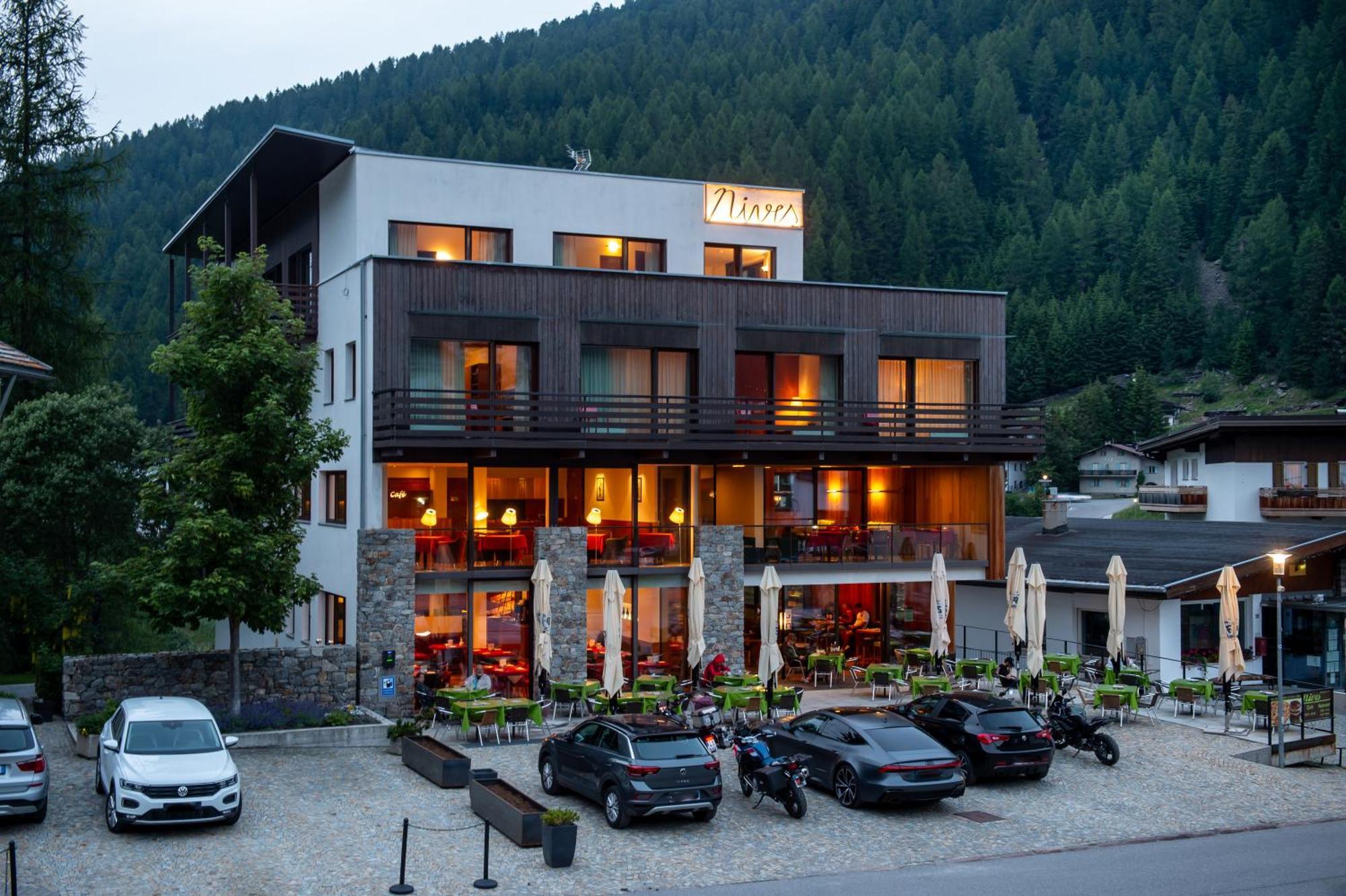 Bed & Breakfast Hotel Nives Solda Exterior photo
