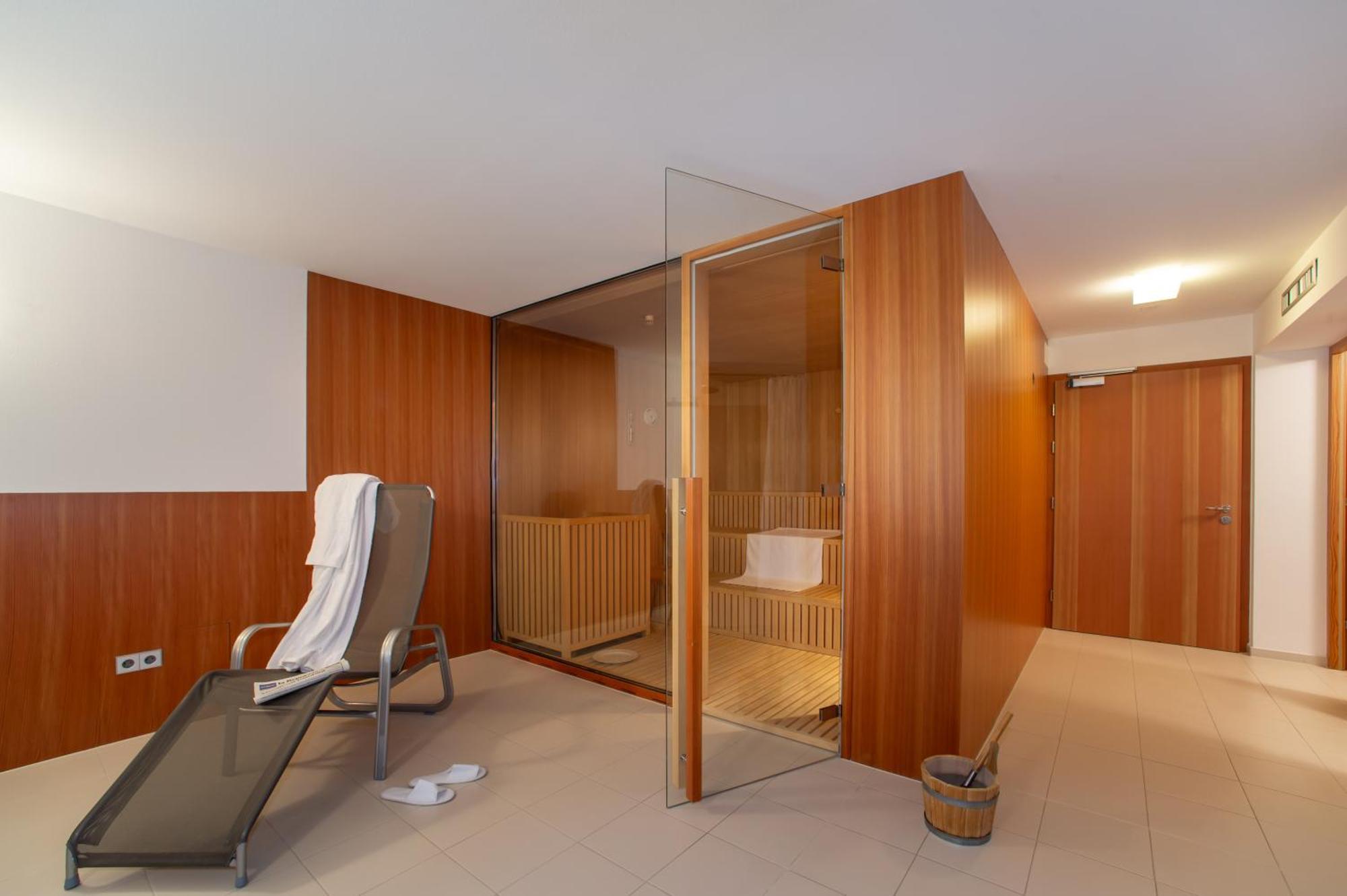 Bed & Breakfast Hotel Nives Solda Exterior photo